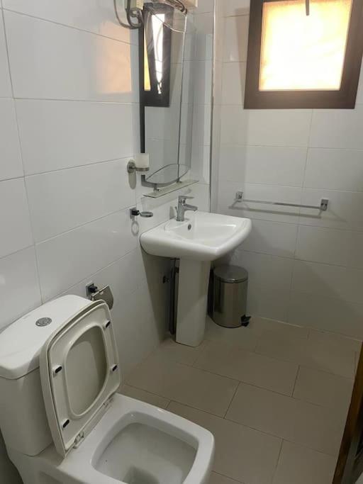 Appartement A Residence Mamouja ดาการ์ ภายนอก รูปภาพ